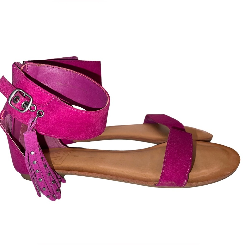 Dolce Vita - flats with ankle strap - suede - Magenta - size 6.5 EUC - Picture 3 of 9